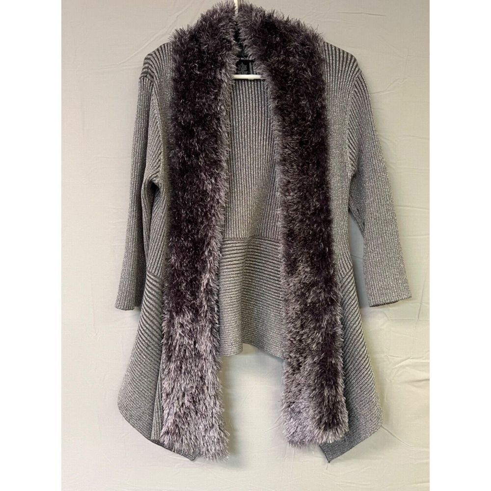 Lauren Michelle Woman Sz Large Open front Gray Shimmer Faux Fur Cardigan sweater